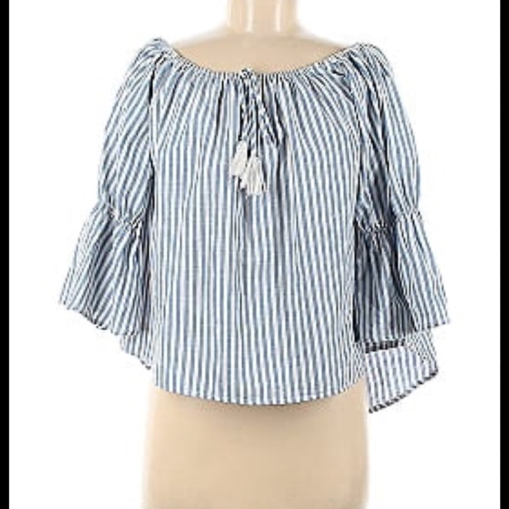 Peasant stopped flowy‎ top